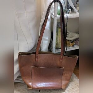 Portland Leather Goods Large Tote in Honey (Natural Distressing Patina)